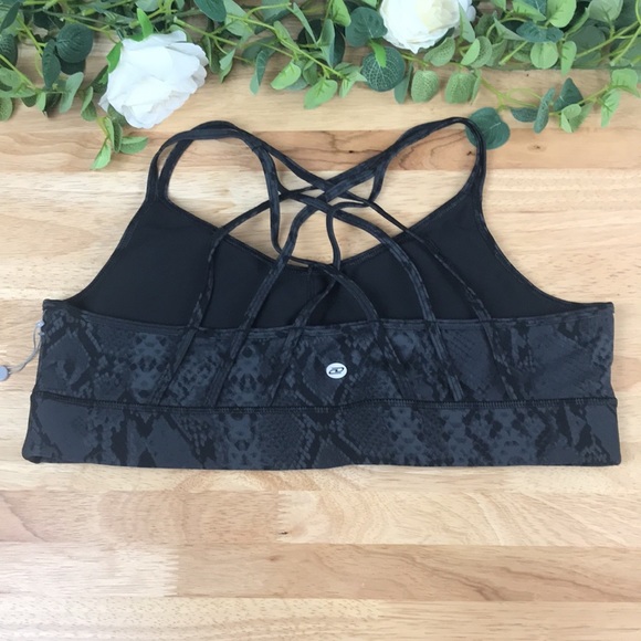 Dkny Sport Women's Snake-Embossed Sports Bra - Picture 4 of 5